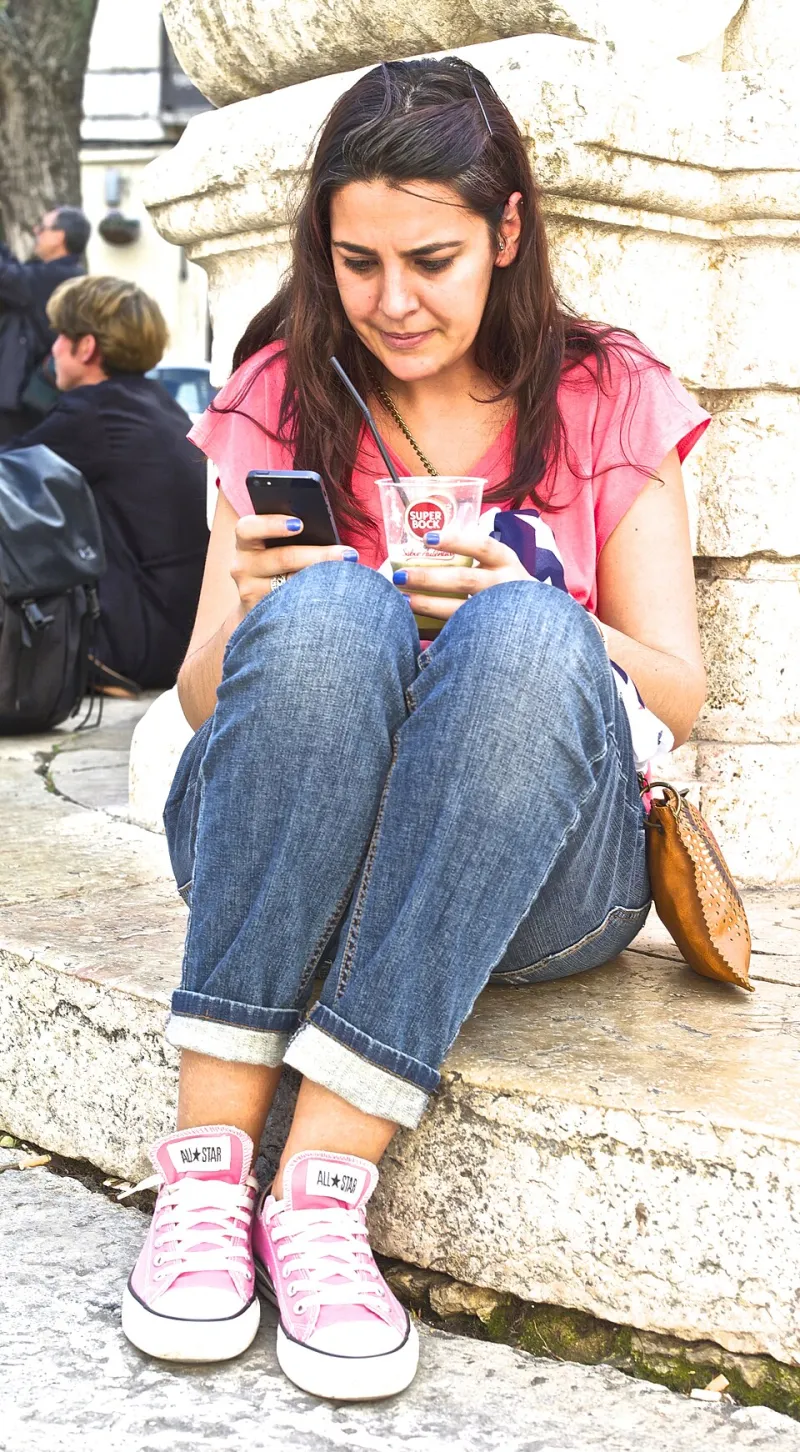 Reading Is Revenue: Why Your Lurkers Are the Best Business Model You're Ignoring